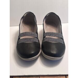 Clarks Cloudsteppers Shoes Womens Size 8.5W Black Slip On Mary Jane Cushion Soft
